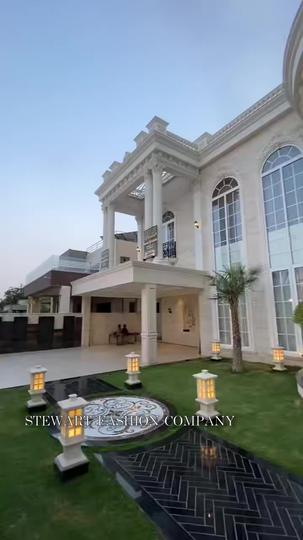 Reunited with My Three Billionaire Brothers Episode 2