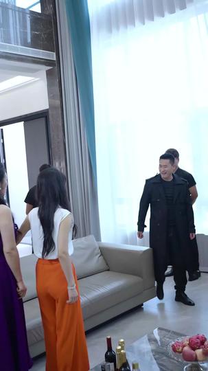 Daddy's Hidden Power: CEO's One-Night Surprise Episode 8