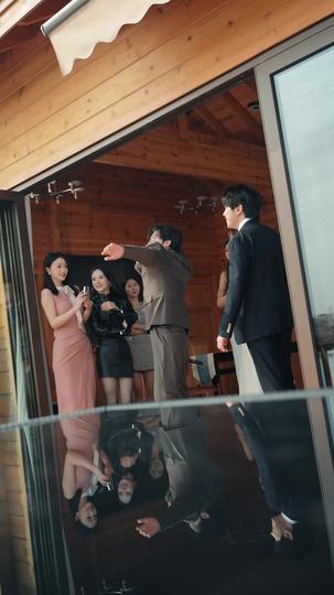 他藏于玫瑰之后 第11集