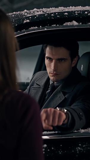I Left My Vampire for the Sun Episode 8