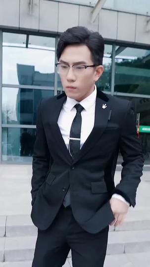 She-Wielder's Grace Episode 11