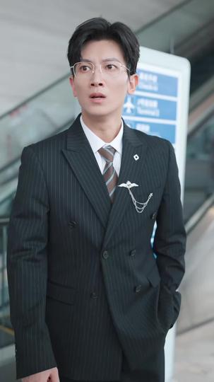 Burn Their Scheme, She Rules Supreme Episode 10