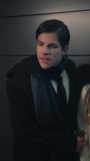  Unerwartete Liebe mit dem versteckten Milliardär  4Folgen