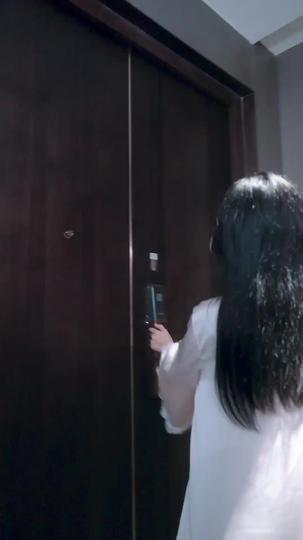 言葉と涙を飲み込んで～口のきけない私の幸福への道 第 1 話