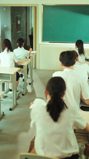 野草瘋長時 第3集