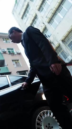 野玫瑰契約：謝總請按劇本演 第2集