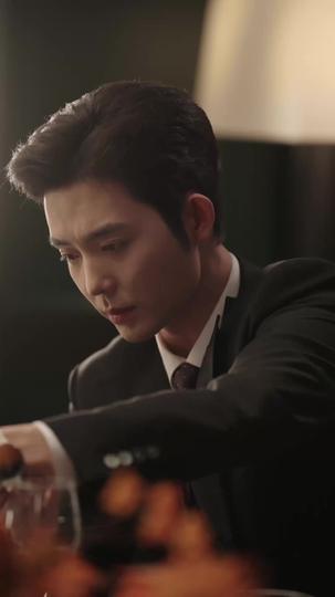 Her Heart on Trial, His Love in Waiting Episode 3