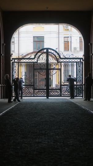 Mi mundo termina contigo (Doblado) Episodio 1