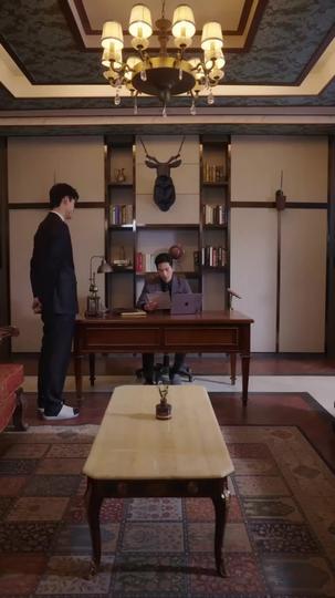 ซินเดอเรลล่ากับทายาทต้องสาป(พากย์ไทย)  ที่10ตอน