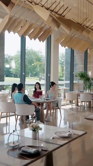 Tycoon in Disguise: The Deliveryman Above Them All (DUBBED) Episode 8