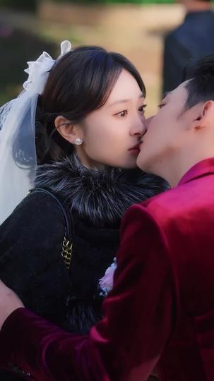 Your Love's Too Late, Mine's Just Right Episode 8