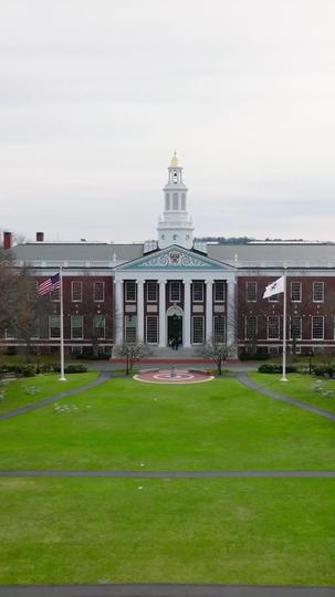 El super sistema me dio 3 diosas (Doblado) Episodio 1