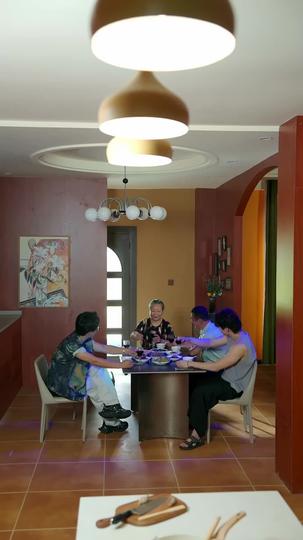 夏日戀曲：逃離舊愛遇到他 第10集