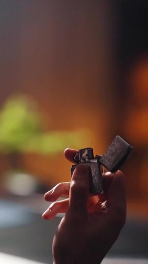 Trapped in His World, Lost in His Love Episode 1