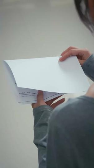 Assumida pelo Irmão do Meu Marido 8Episódio