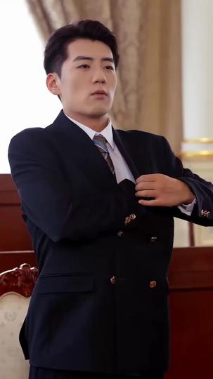 الغول في حجرة النوم 7مجموعة