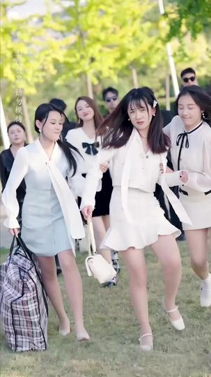 When Love Stumbled In Episode 9