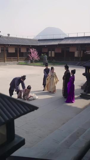 By Right and Heart, She Belongs to Me Episode 5