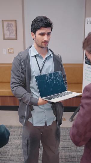 ¿Despedido? ¡Ahora estoy fuera de su liga! Episodio 8