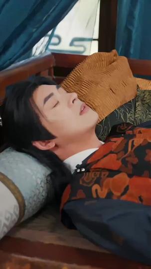 女魔頭老婆罩我:我掀了大慶朝 第1集