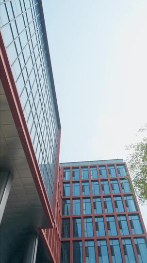 先做自己再做母亲 第1集