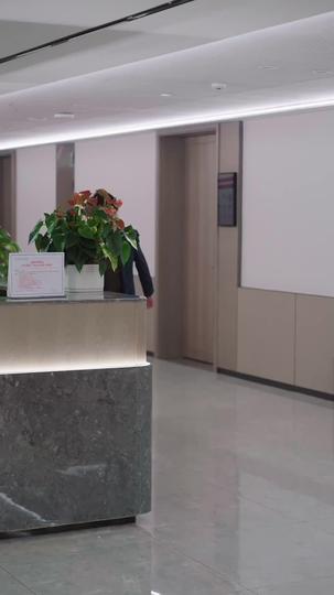 Fragments of Us Episode 9