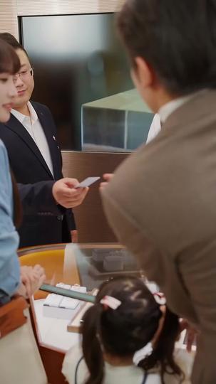 Unexpected Knot: My Husband Is a Tycoon (DUBBED) Episode 10