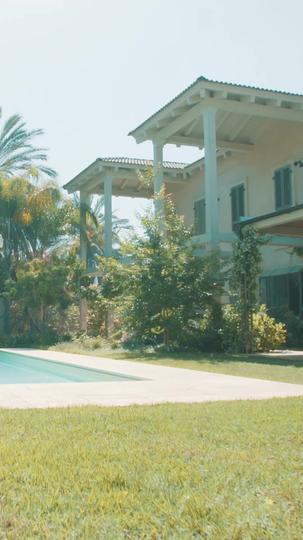 La reina alfa y su cachorro de contrato Episodio 7