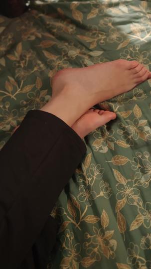 回到荒年，从直播开始 第2集