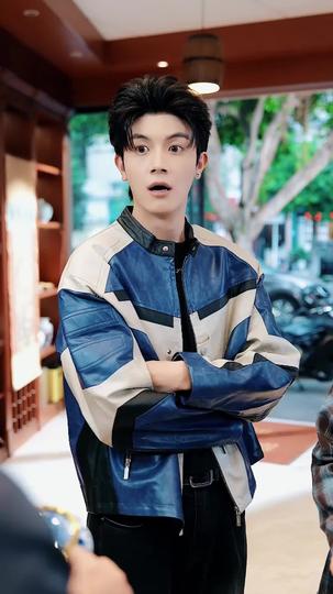 L'Ascension de la Pauvre Étudiante ( Doublé ) Épisode4