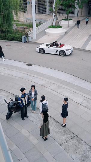 Drei Erben? Alle hinter mir her 6Folgen