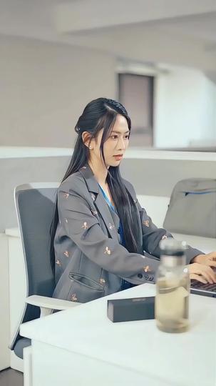 Bóng tối sau thuật toán: Âm mưu số hóa ý thức tại Thịnh Thế AI Tập 10