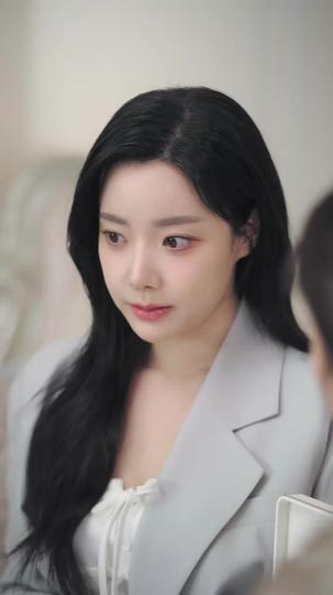 Diary of a Billionaire's Daughter-in-Law Episode 11