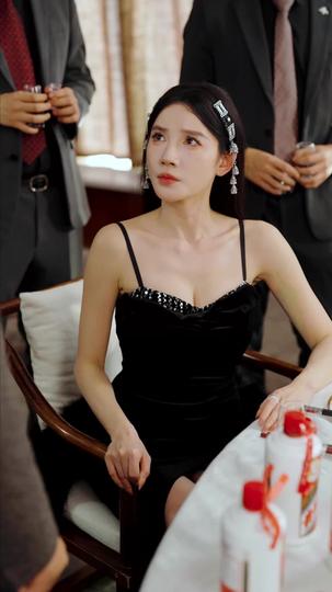 Seeing Double, Loving Trouble Episode 10