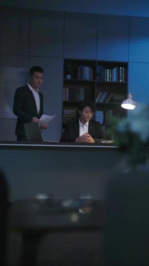 Loving You to the End of Me Episode 11