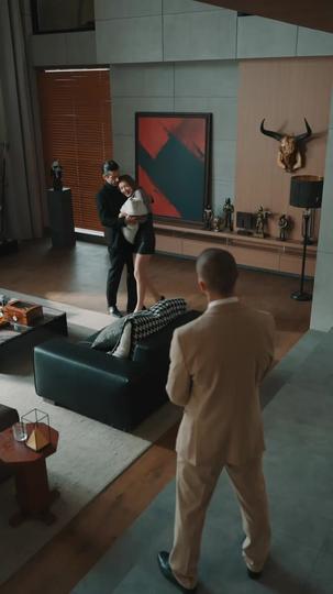 Handcuffed to the Mafia Boss Episode 4