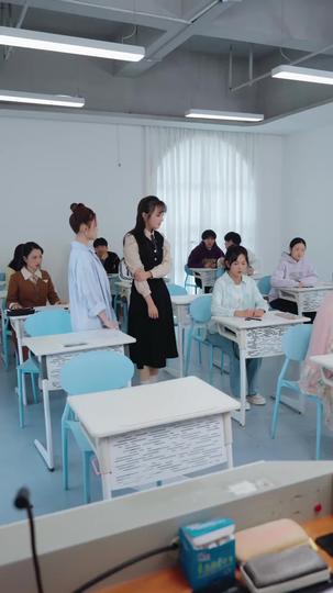 Amor, Nota e Bolsa, Tudo de Volta! 2Episódio