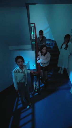 夜行楼梯间 第8集