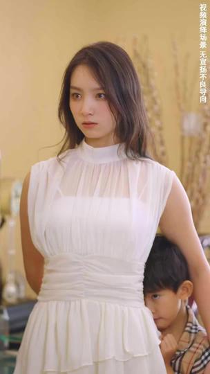 Pesona dan Keindahan Istri Episode 4