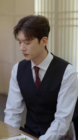 The Mysterious Old Money Heiress Episode 5