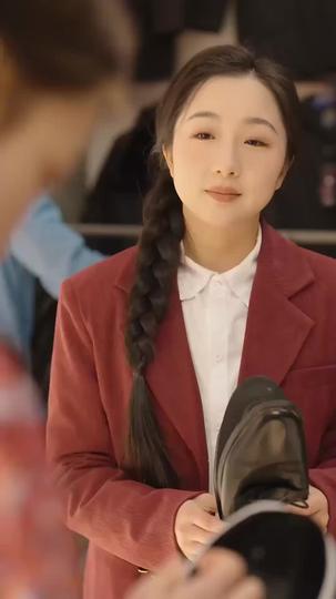 Reborn CEO: Stitching a Legacy in the '80s Episode 7