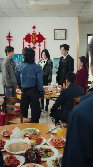 上交工资五年后我反手掀桌 第11集