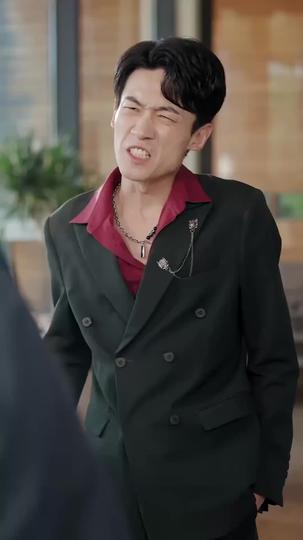 Tycoon in Disguise: The Deliveryman Above Them All (DUBBED) Episode 9