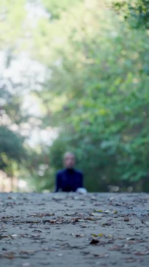 Alpha of Shadows: The Queen Returns Episode 1