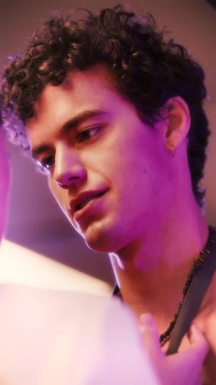 Falling for the Internet's Sweetest Temptation Episode 11