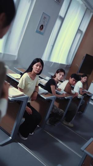 我和前男友的小钱包 第1集