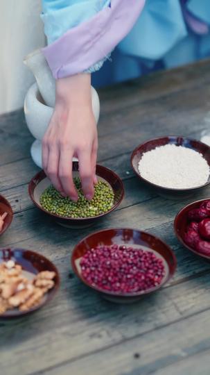 储君误卿 第8集