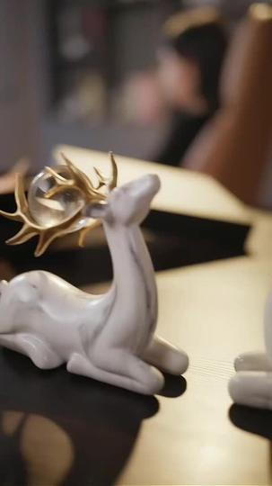 I'm the Queen, You're the Joke Episode 1