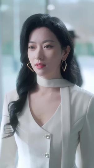 旧梦不值，新景方长 第6集