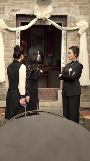 الابنة المنسية تتوج بلقب الوريثة (مدبلج) 5مجموعة